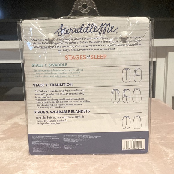 SwaddleMe Original Swaddle - Criss Cross Polka Dot - Picture 2 of 2